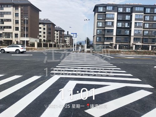 道路劃線標線的驗收標準以及車位劃線的施工過程要點？